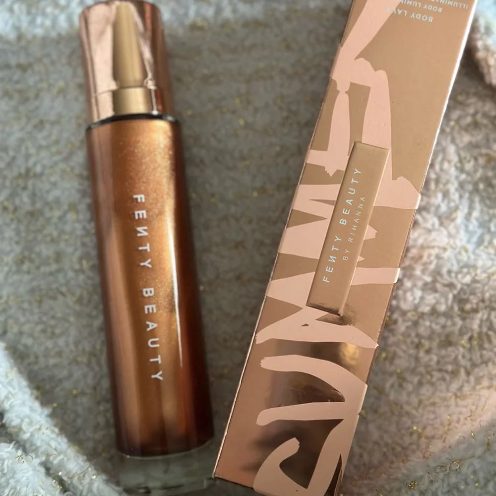 Fenty Beauty Brown Bronzer & Contour - Picture 1 of 2